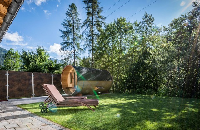 Unique and only for YOU: Viktoria Lodges