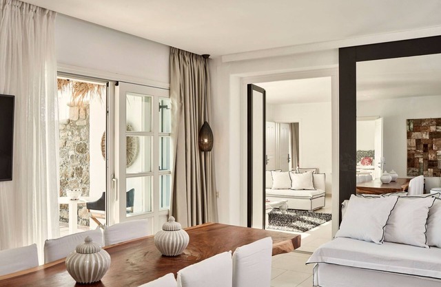 Unique Mykonos Villa | Villa Elegant | 2 Bedroom Villa | Private Pool | Elia Beach