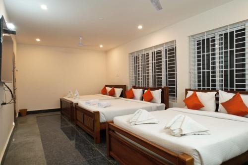 UNIQUE RESORT INN Yercaud