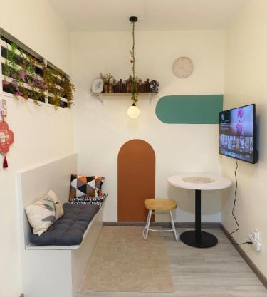 Unisuites Kampar 5 min UTAR & TARC -1 BR 5pax PetFriendly, 2 Carpark & Netflix I High Floor Unblock Mountain View