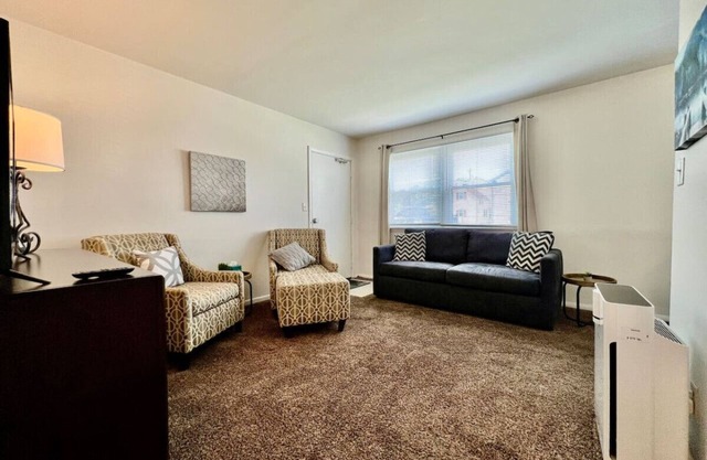 Unit 1 -17 S First Street · Trenton`s apartment on First