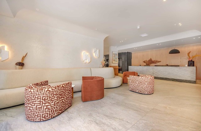 Unit 529 Newlands Peak Studio Apartment