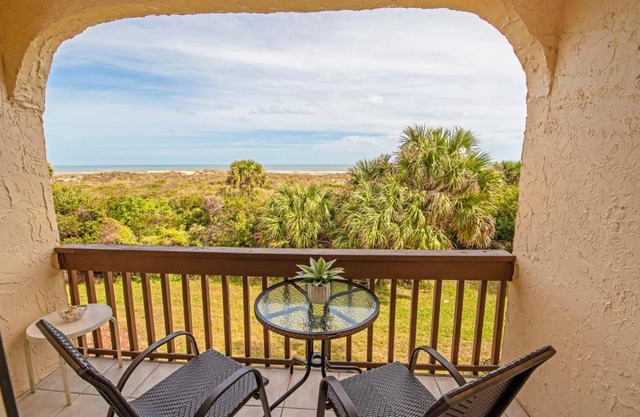 Unit 8213 - Ocean & Racquet Resort