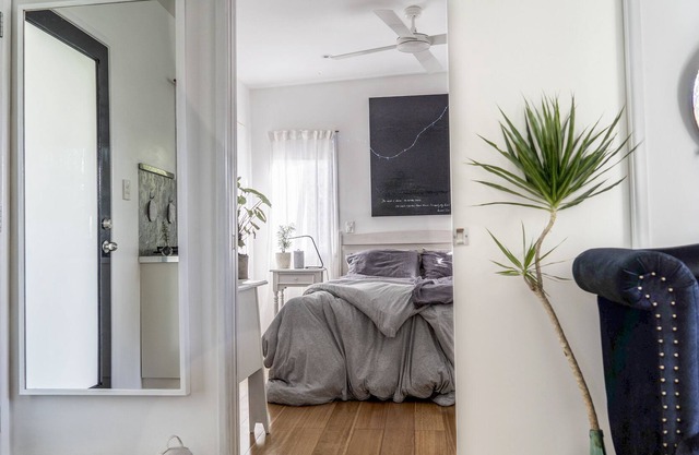 Unwind by the Beach: Escape to our Laid-Back Cottage near Byron