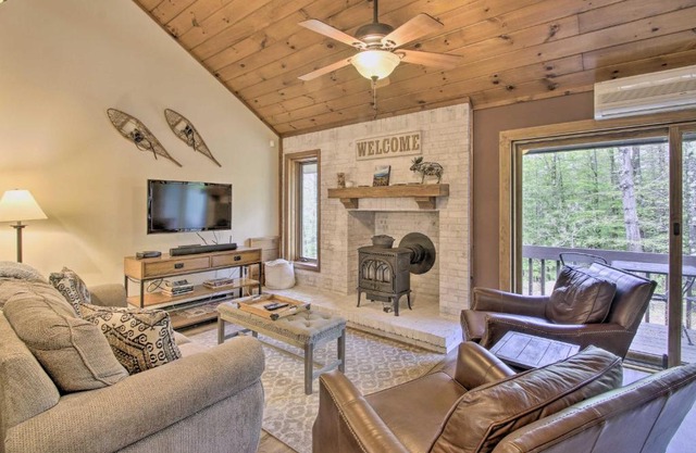 Updated N Conway Retreat Near Hiking and Shopping!