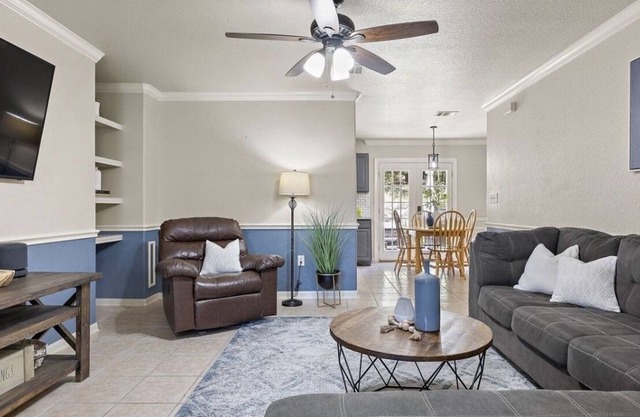 Updated Smart Home with Hot Tub ~ 5 Minutes to Lake