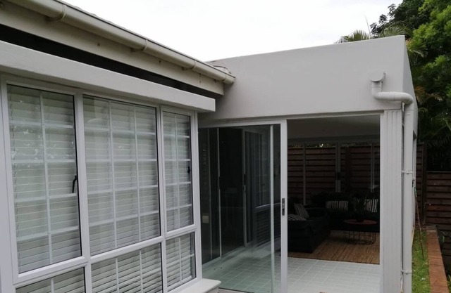 Upmarket 2bedroom /2bathroom Cottage