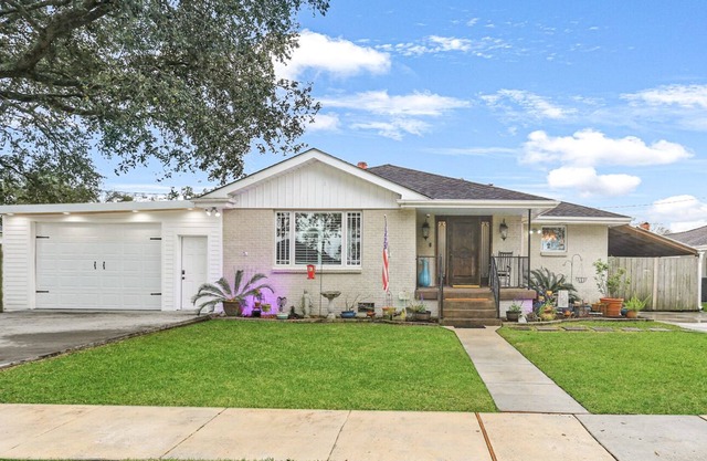 Upscale Cottage - 10 Mins to French Qtr - Pool Table - OffStreet Parking Pets ok