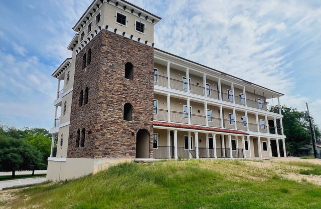 Uptown River Front Condos #302