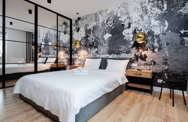 Urban Elegance Bliss Apartment