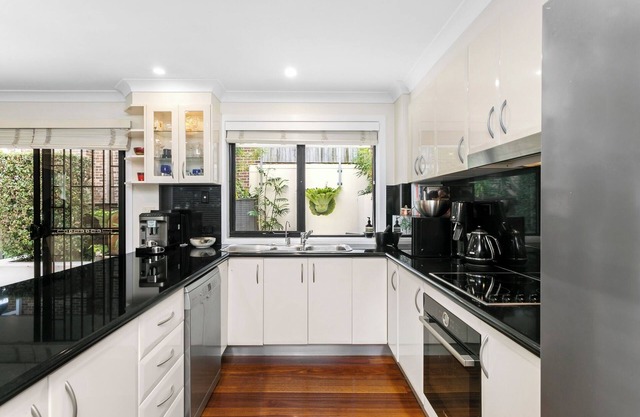 Urban Elegance: Luxe 3-Bedroom Home in Lane Cove