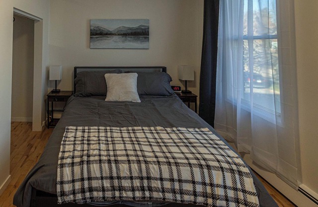 Urban Escape in Ramsay By Calgary Stampede, Inglewood, Bow River