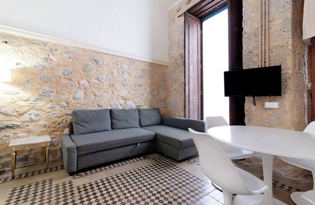 Vacation Home 'Apto López - Casa San Marcial' with Shared Terrace and Wi-Fi