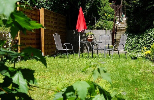 Vacation apartment KerMärchen - Sunny vacation apartment (60sqm) with garden