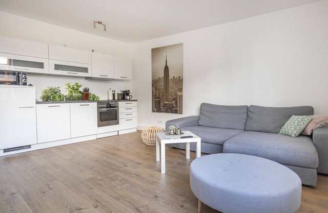 Vacation apartment/apartment for 6 guests with 78m² in Hamburg (151021)