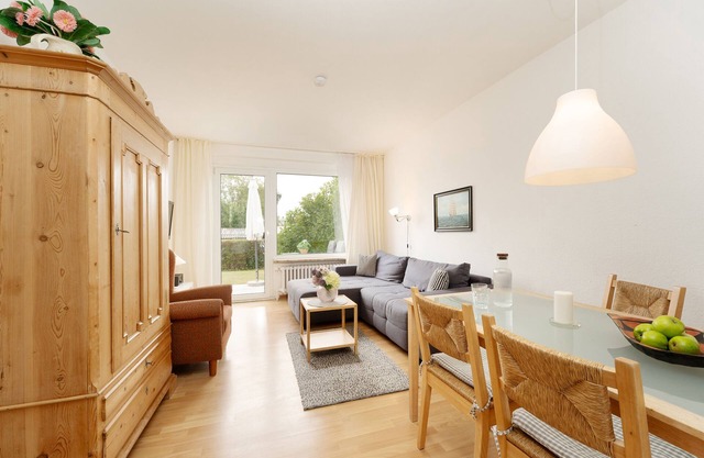 Vacation apartment/apartment for 4 guests with 45m² in Rettin (297858)