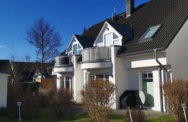 Vacation apartment/apartment for 4 guests with 60m² in Zingst (167241)