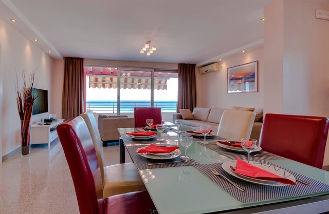 Vacation apartment/apartment for 6 guests with 135m² in Utjeha (29627)