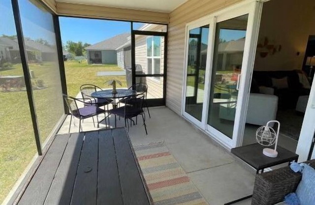 Vacation at Disney or Universal and enjoy a family friendly home at same time!