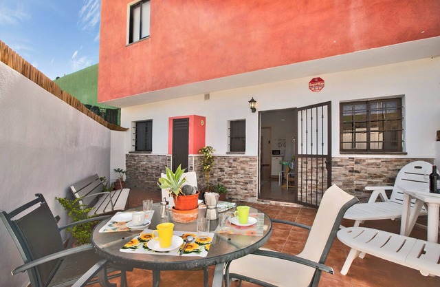 Vacation Home "Drago 6" with Sea View, Private Terrace & Wi-Fi