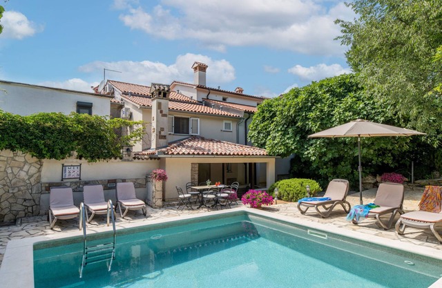 Vacation home Gianni by Interhome