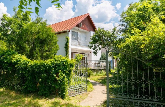 Vacation home Iris by Interhome