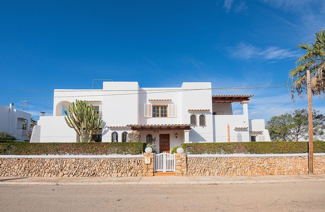 Vacation home near the beach with 3 bedrooms, air conditioning and wifi