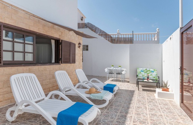 Vacation Home 'Rosalia' with Sea View, Private Terrace and Wi-Fi