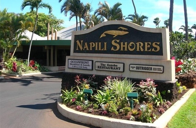 Vacation in a Tropical ParadisenNapili Shores - C121 Studio n