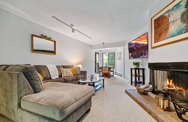 Vail Home Hot Tub On Bus Line 5 Minutes To Slopes