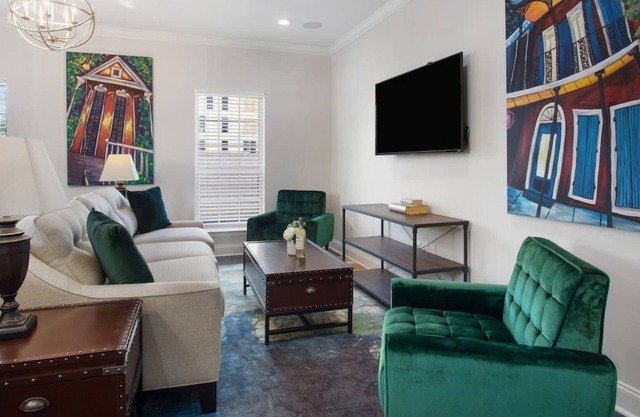 VCAY-POLISHED home as your Social Distancing retreat!