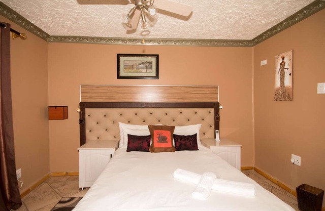 Vela Inn Unit 4, Algoa Park