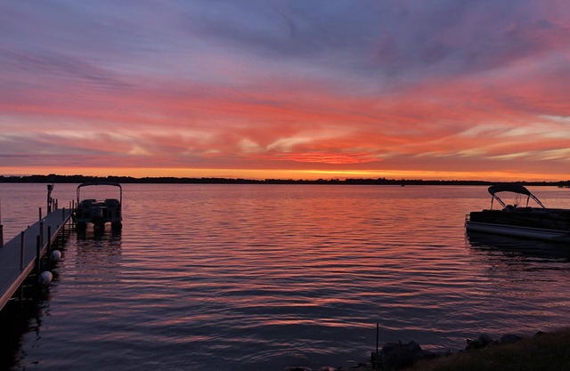 Verna's Good 'Nuff Cozy Cabin on East Rush Lake!