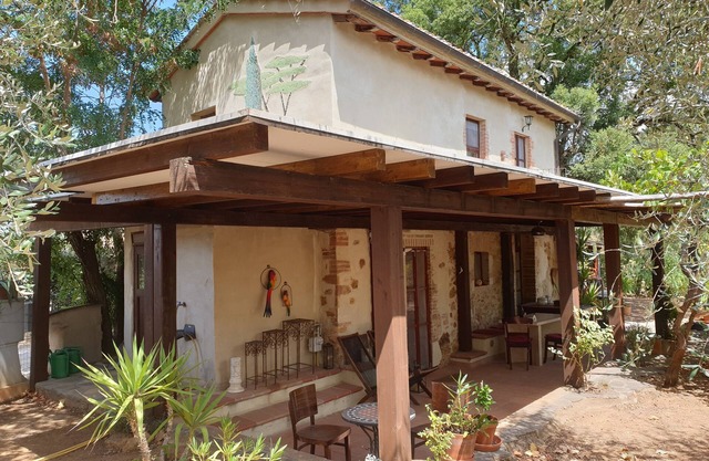 Very nice Tuscany house ! Great view, secluded location, pets allowed.