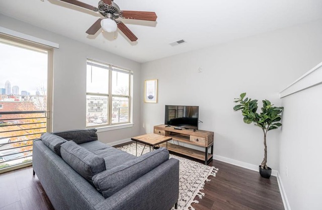 Viagem Modern Studio with Parking