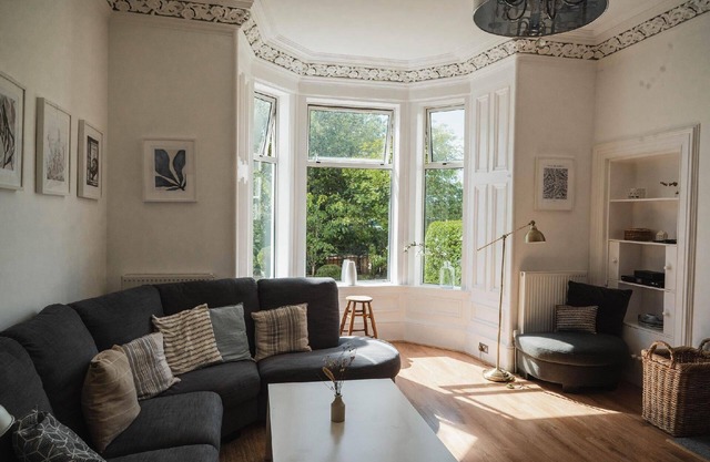 Victorian Villa with beach view