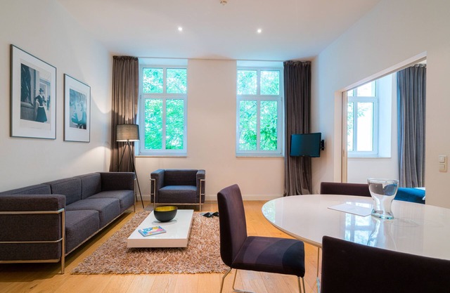 Vienna Residence Frankfurt, Schweizer Platz #6074