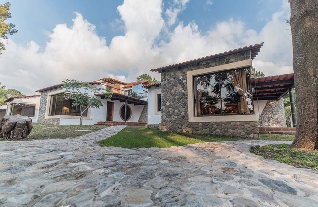 VILLA 2 - SUEÑOS DEL LAGO