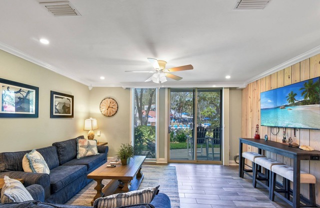 Villa 332: 2 BR, 1.5 BA Condominium in Jekyll Island, Sleeps 6