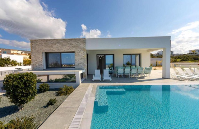 Villa ∙ 5 bedrooms ∙ 10 guests