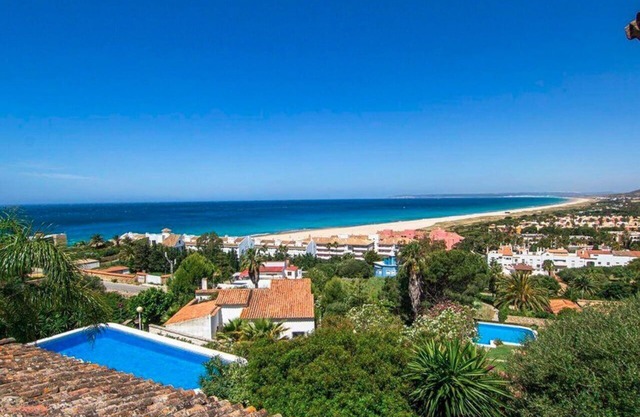 Villa Almadraba located only 250 meters from the sea