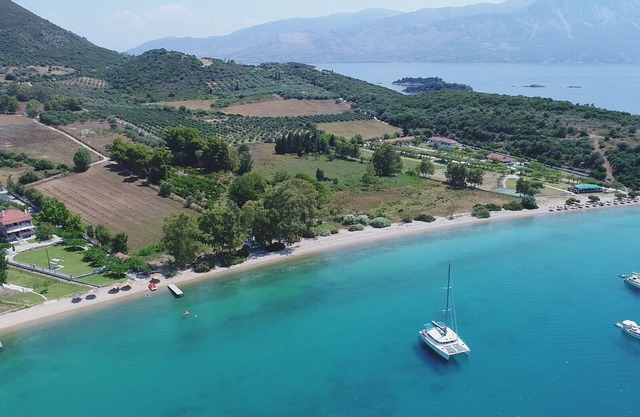VILLA APHRODITE BY THE SEA