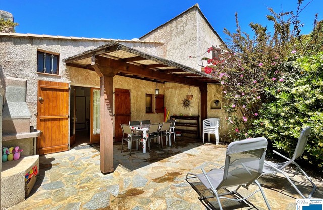 Villa Appietto - 2 bdrms - Waterfront - Air conditioning