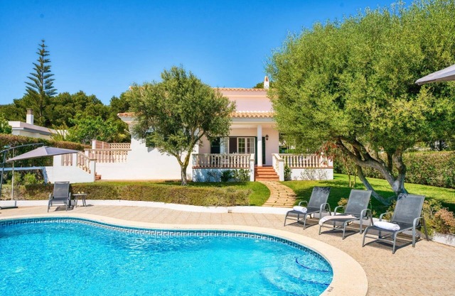 Villa Arenal by Villa Plus