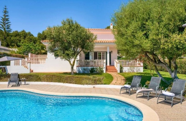 Villa Arenal ❤ private pool, free A/C