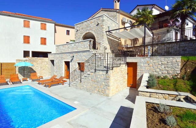 Villa Beram