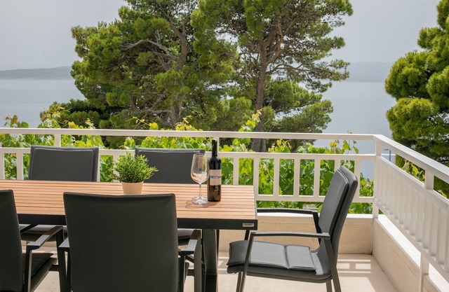 Villa Brela Apartment 2