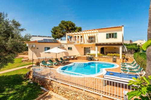 Villa Caballero by Villa Plus