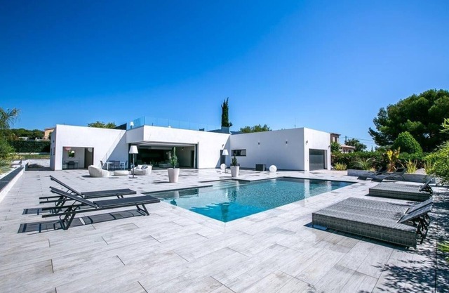 villa contemporaine luxueuse