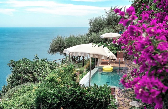 Villa Cosma - Panoramic Elegance in Ravello
